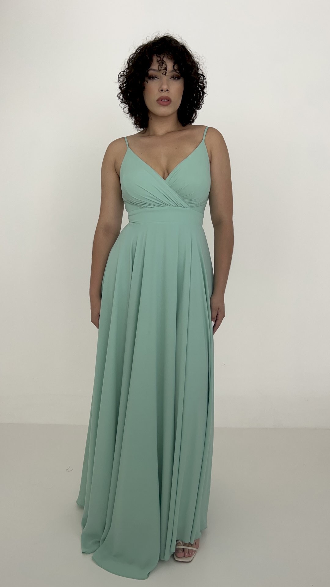 VESTIDO LONGO VOAL DRAPEADO NO DECOTE