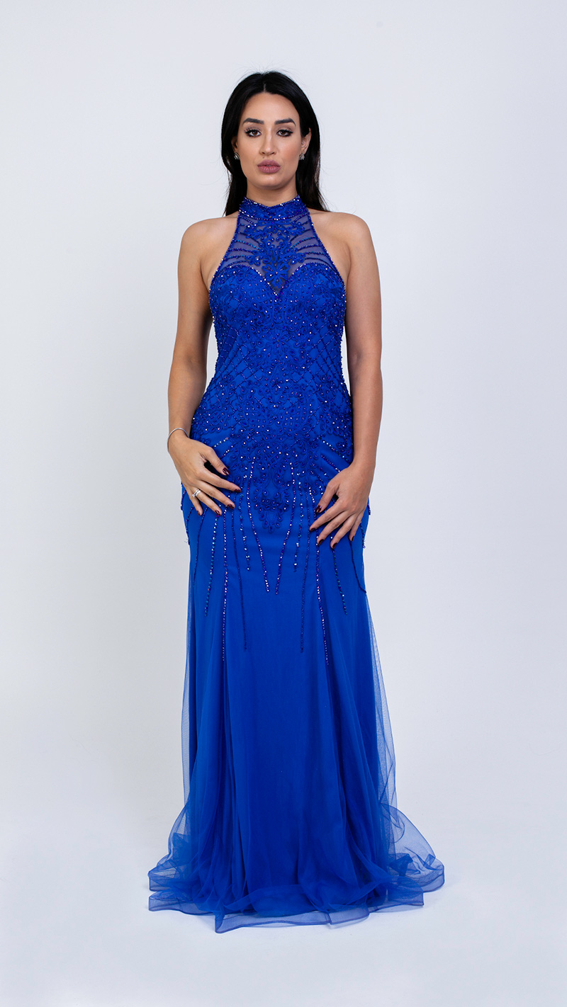 VESTIDO LONGO GOLA ALTA COM PEDRAS NO CORPO